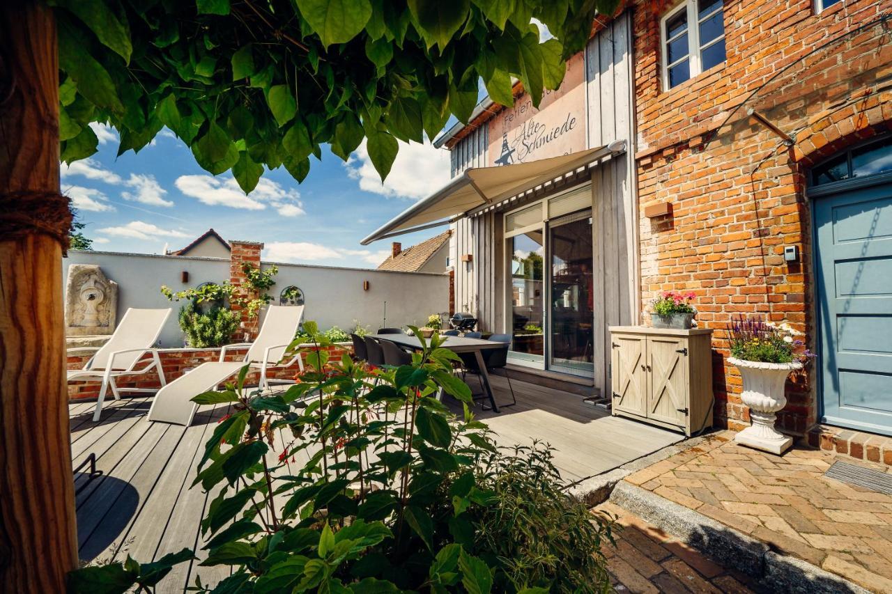 Alte Schmiede Mit Sauna, Pool Und Whirpool Im Aussenbereich Schoenstes Ferienhaus Der Lausitz Elsterheide Екстер'єр фото