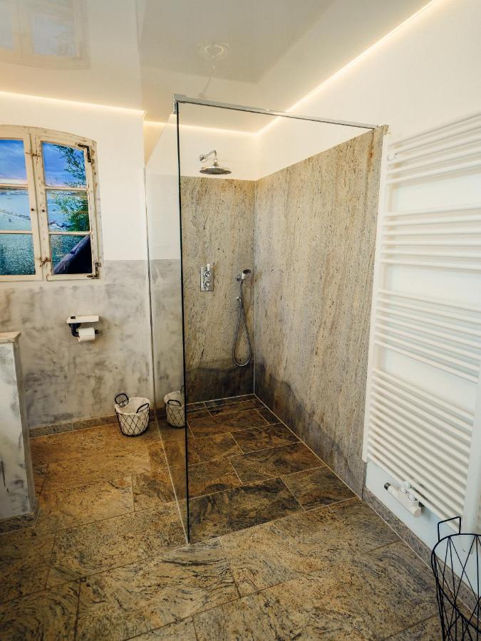 Alte Schmiede Mit Sauna, Pool Und Whirpool Im Aussenbereich Schoenstes Ferienhaus Der Lausitz Elsterheide Екстер'єр фото