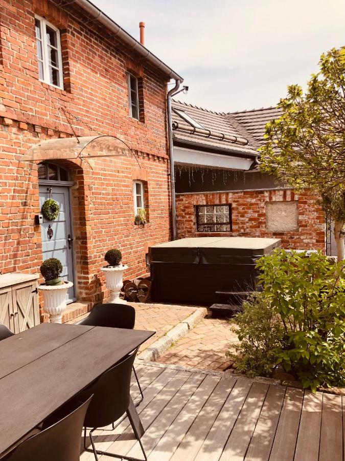 Alte Schmiede Mit Sauna, Pool Und Whirpool Im Aussenbereich Schoenstes Ferienhaus Der Lausitz Elsterheide Екстер'єр фото